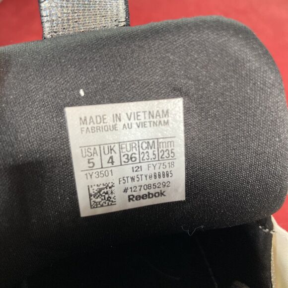 Reebok Instapump Fury OG Gay Pride Shoes (Women’s Size 5) • Rainbow • EUC - Picture 4 of 6